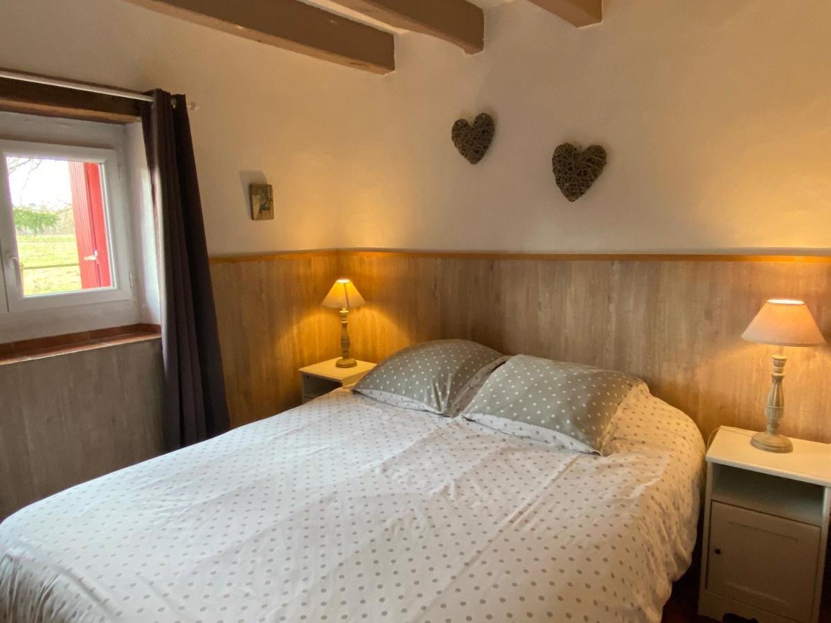 Chambres D'Hotes Les Bournais - Le Clos Milady L'Ile-Bouchard Exterior photo